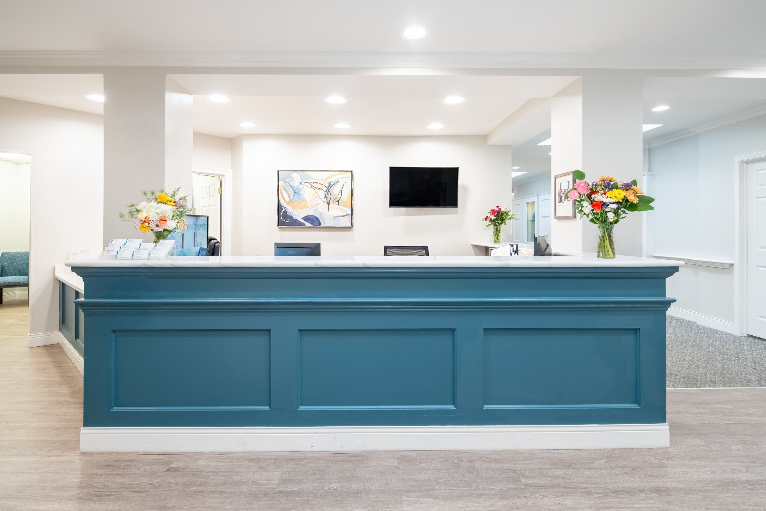 HeartLands Senior Living at Ellicott Front Desk