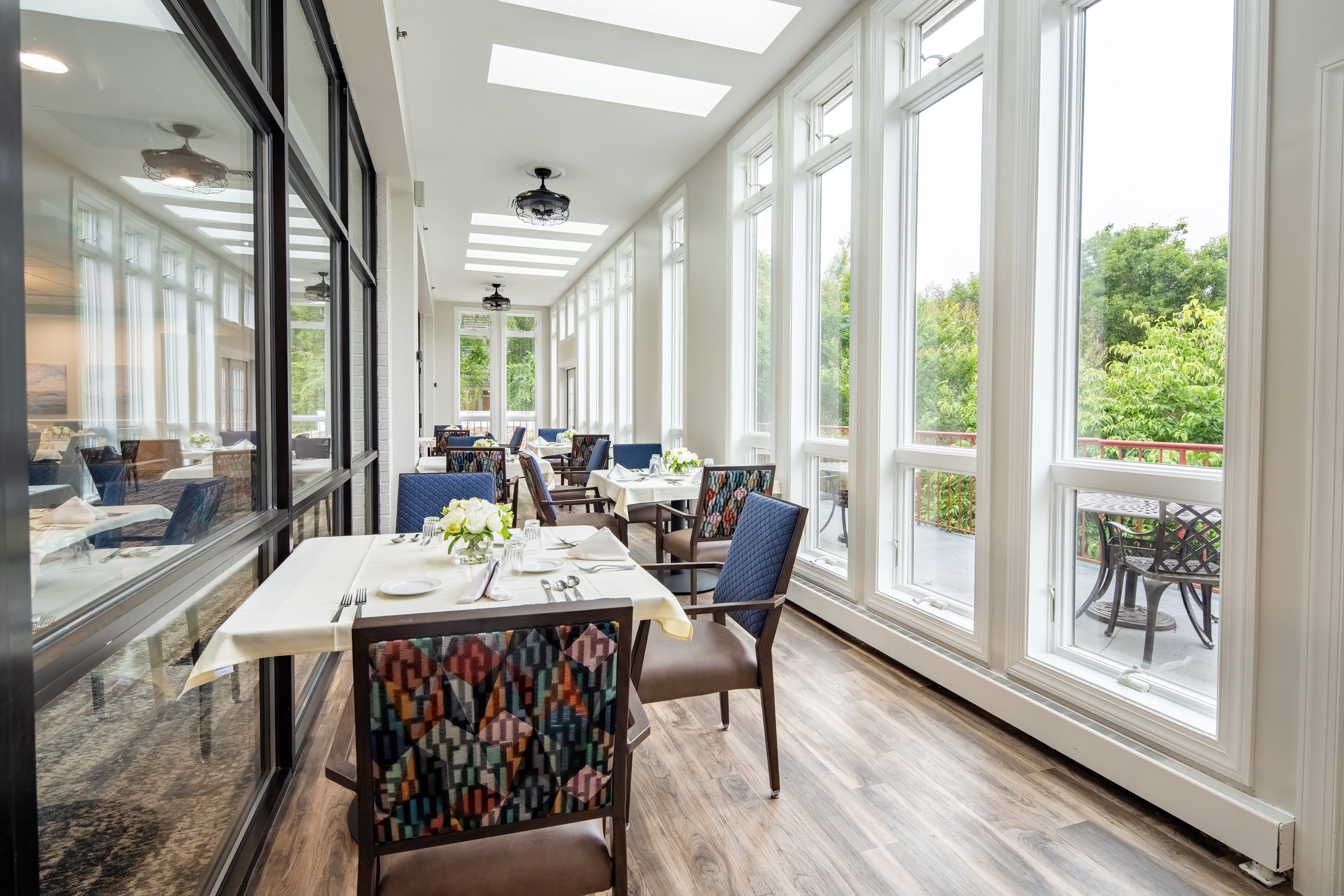 HeartLands Senior Living at Ellicott City Dining