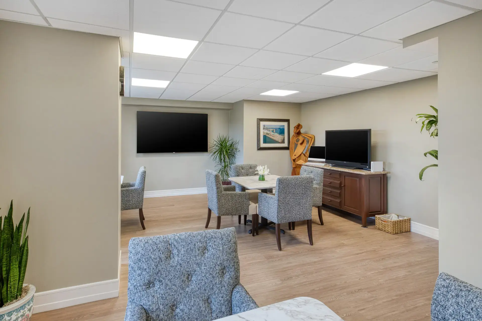 Discovery_Village_Hoffman_Estates_02
