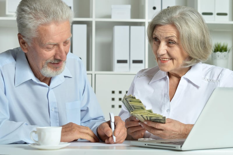 Senior Living Saving Guide